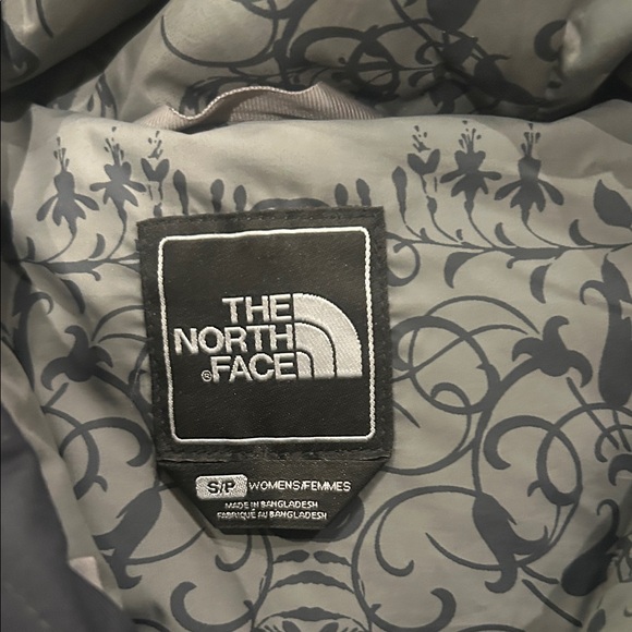 The North Face Women's Arctic Parka small - Picture 2 of 11